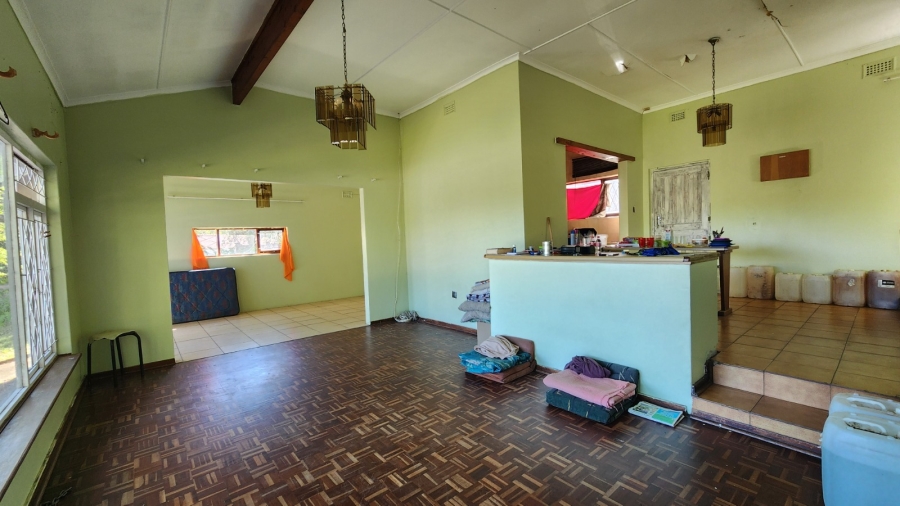 2 Bedroom Property for Sale in St Michaels On Sea KwaZulu-Natal