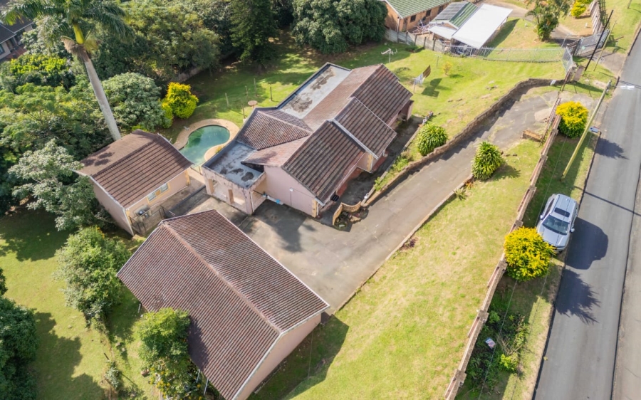 4 Bedroom Property for Sale in Queensburgh KwaZulu-Natal