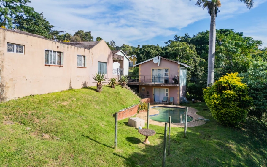 4 Bedroom Property for Sale in Queensburgh KwaZulu-Natal