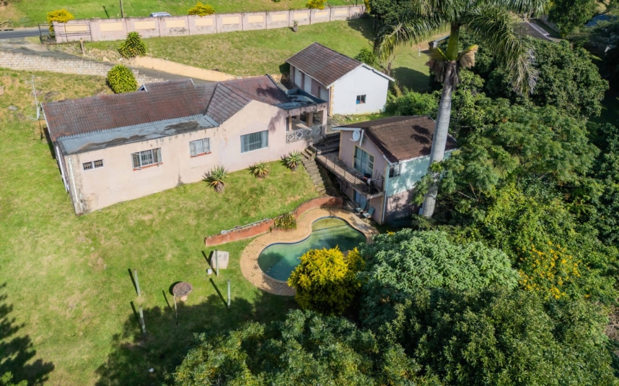 4 Bedroom Property for Sale in Queensburgh KwaZulu-Natal