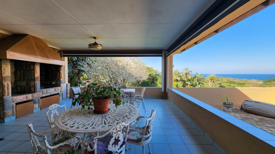 6 Bedroom Property for Sale in Sea Park KwaZulu-Natal