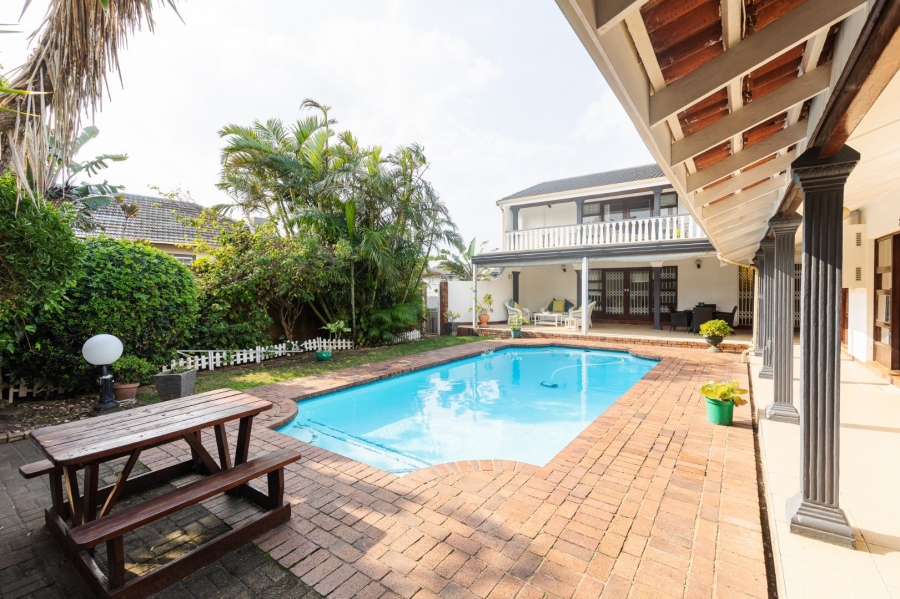 4 Bedroom Property for Sale in Uvongo KwaZulu-Natal