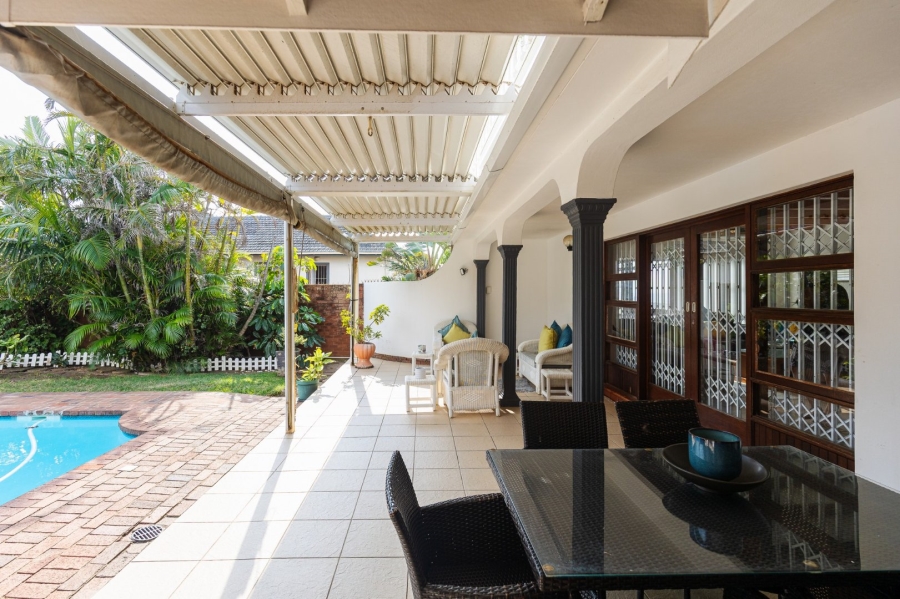4 Bedroom Property for Sale in Uvongo KwaZulu-Natal