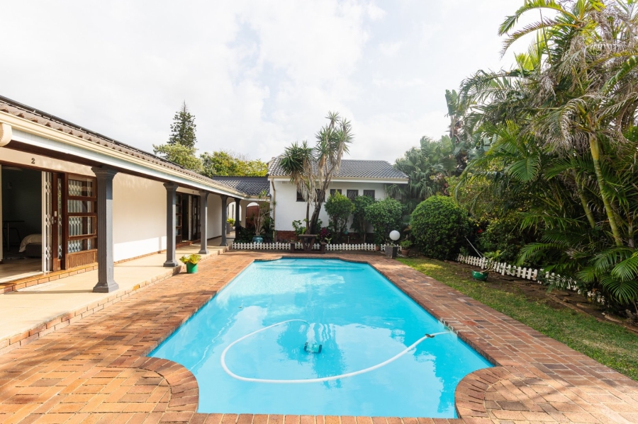 4 Bedroom Property for Sale in Uvongo KwaZulu-Natal