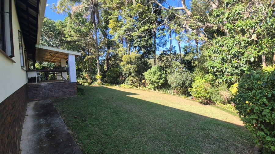 3 Bedroom Property for Sale in Umtentweni KwaZulu-Natal