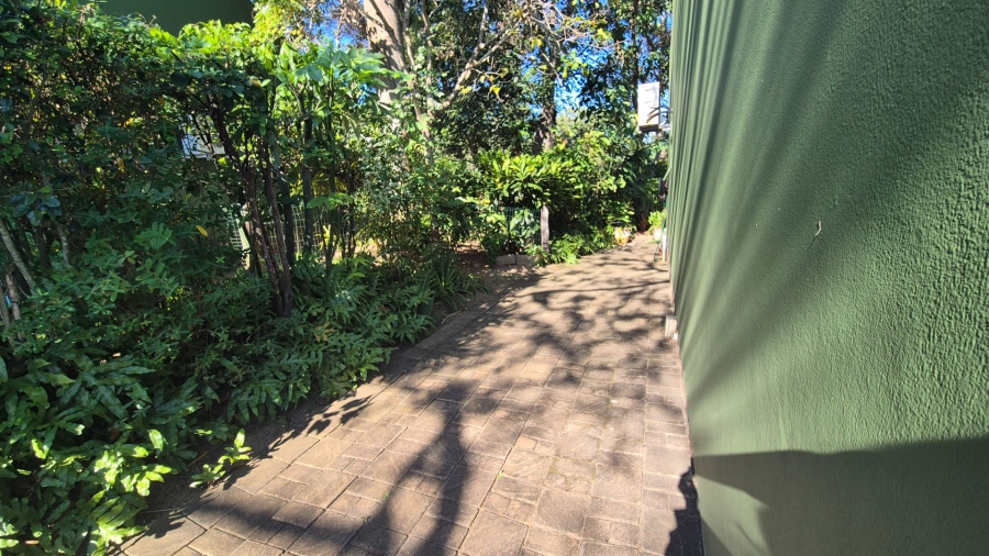 3 Bedroom Property for Sale in Umtentweni KwaZulu-Natal