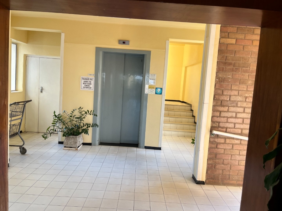 1 Bedroom Property for Sale in Musgrave KwaZulu-Natal
