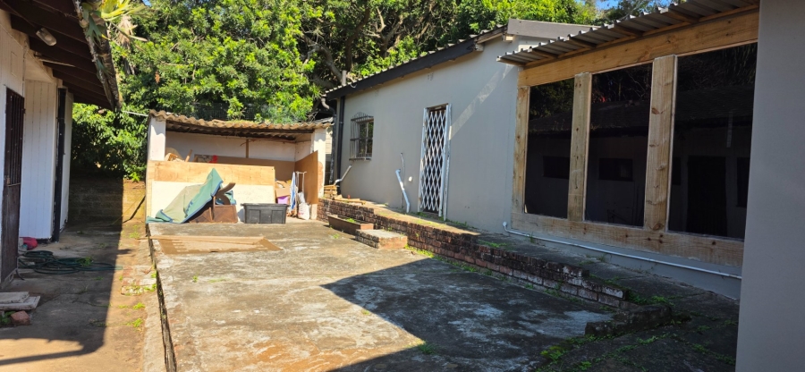 3 Bedroom Property for Sale in Uvongo KwaZulu-Natal