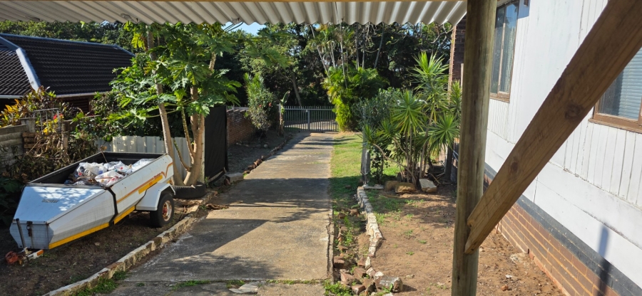 3 Bedroom Property for Sale in Uvongo KwaZulu-Natal