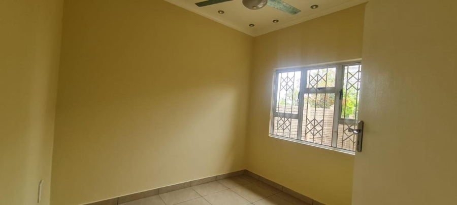 To Let 3 Bedroom Property for Rent in Merebank East KwaZulu-Natal