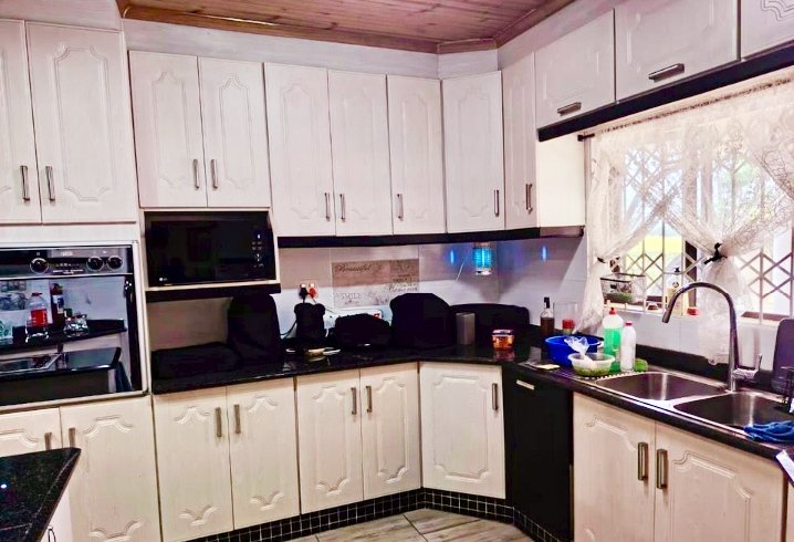 3 Bedroom Property for Sale in Shulton Park KwaZulu-Natal