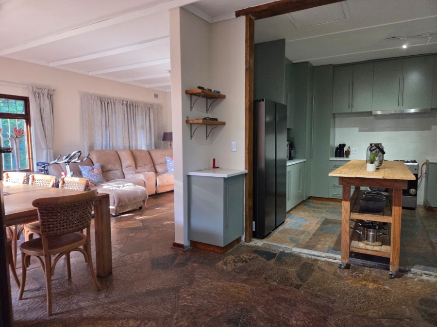 3 Bedroom Property for Sale in Umtentweni KwaZulu-Natal