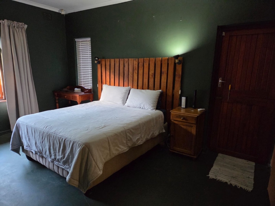 3 Bedroom Property for Sale in Umtentweni KwaZulu-Natal
