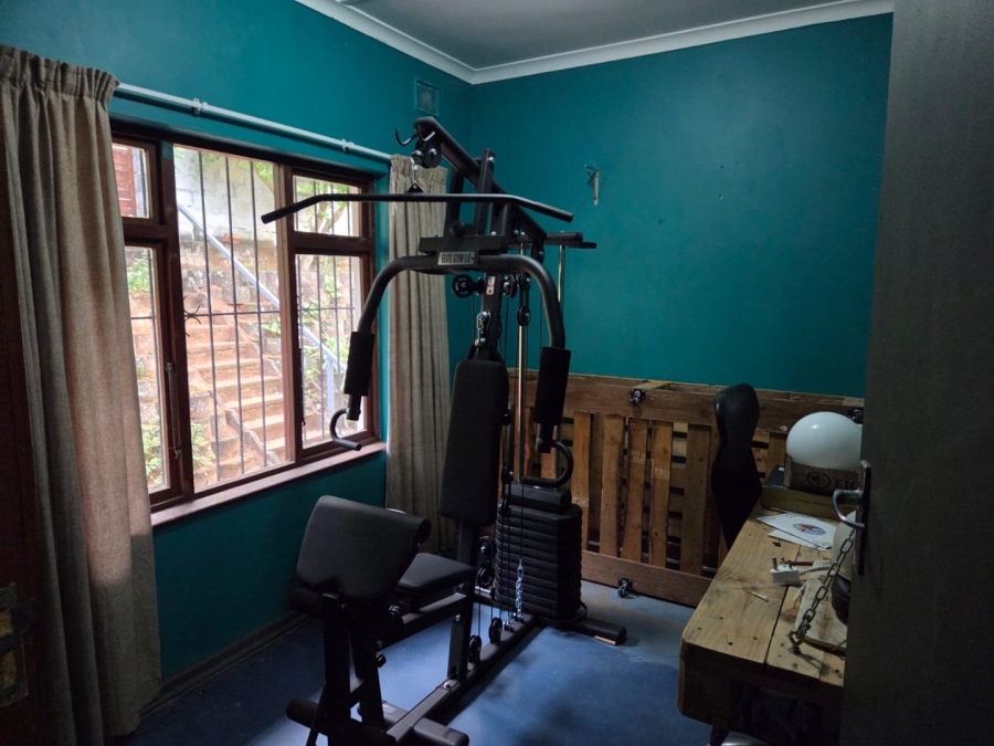 3 Bedroom Property for Sale in Umtentweni KwaZulu-Natal
