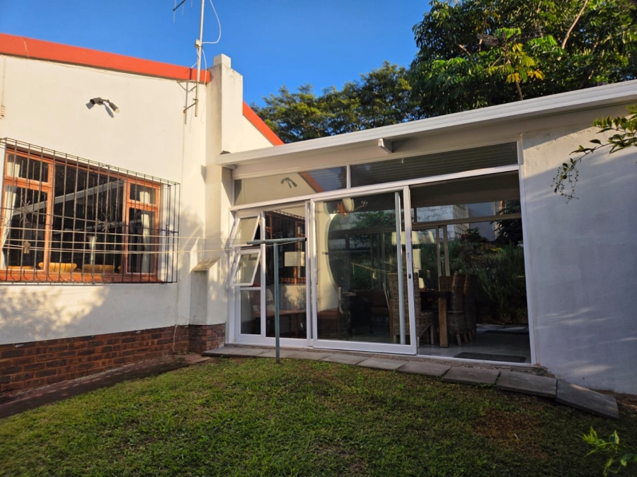 3 Bedroom Property for Sale in Umtentweni KwaZulu-Natal