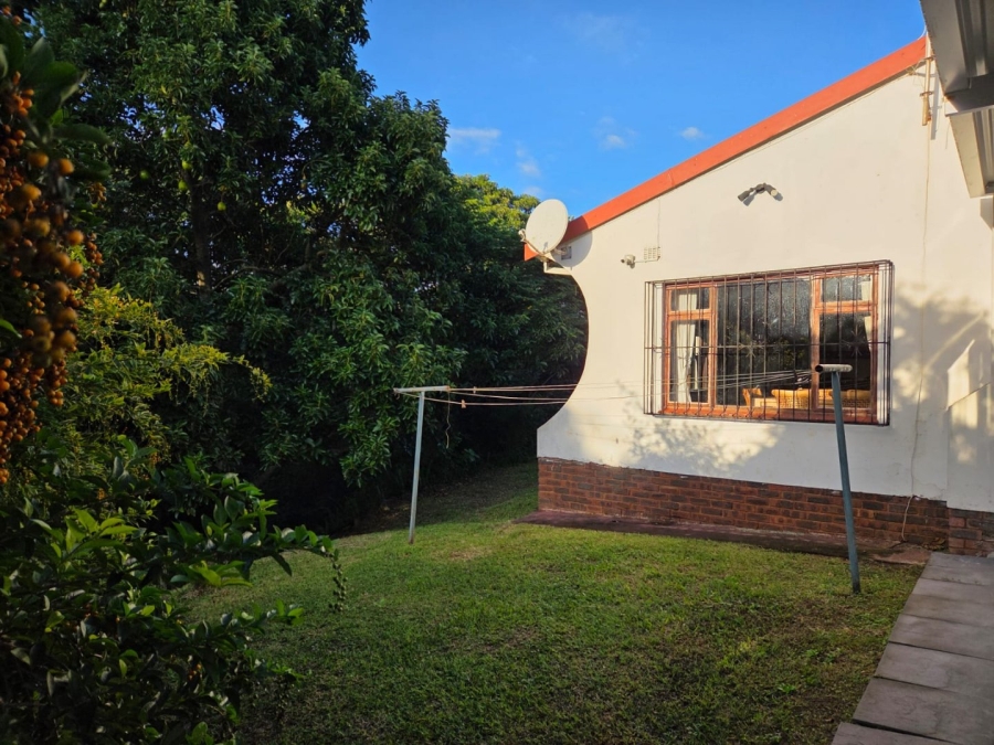 3 Bedroom Property for Sale in Umtentweni KwaZulu-Natal