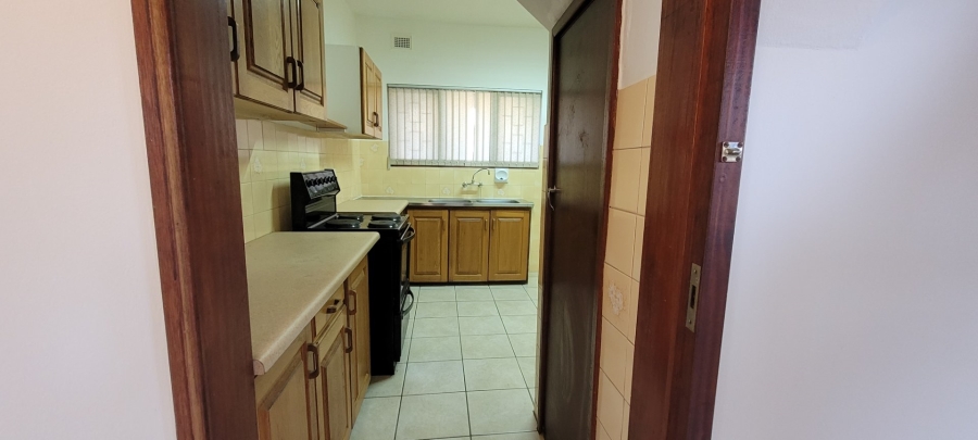 2 Bedroom Property for Sale in Umtentweni KwaZulu-Natal