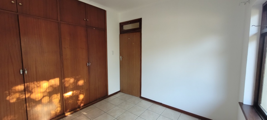 2 Bedroom Property for Sale in Umtentweni KwaZulu-Natal