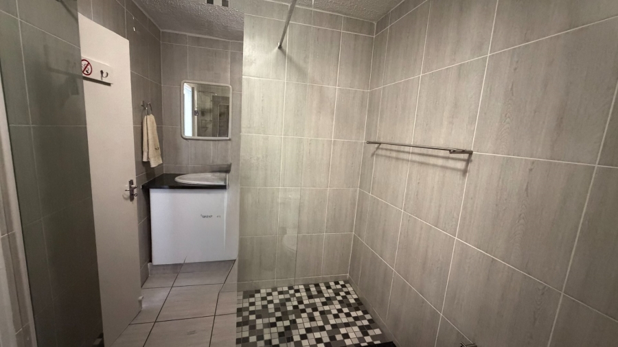 2 Bedroom Property for Sale in Beacon Rocks KwaZulu-Natal