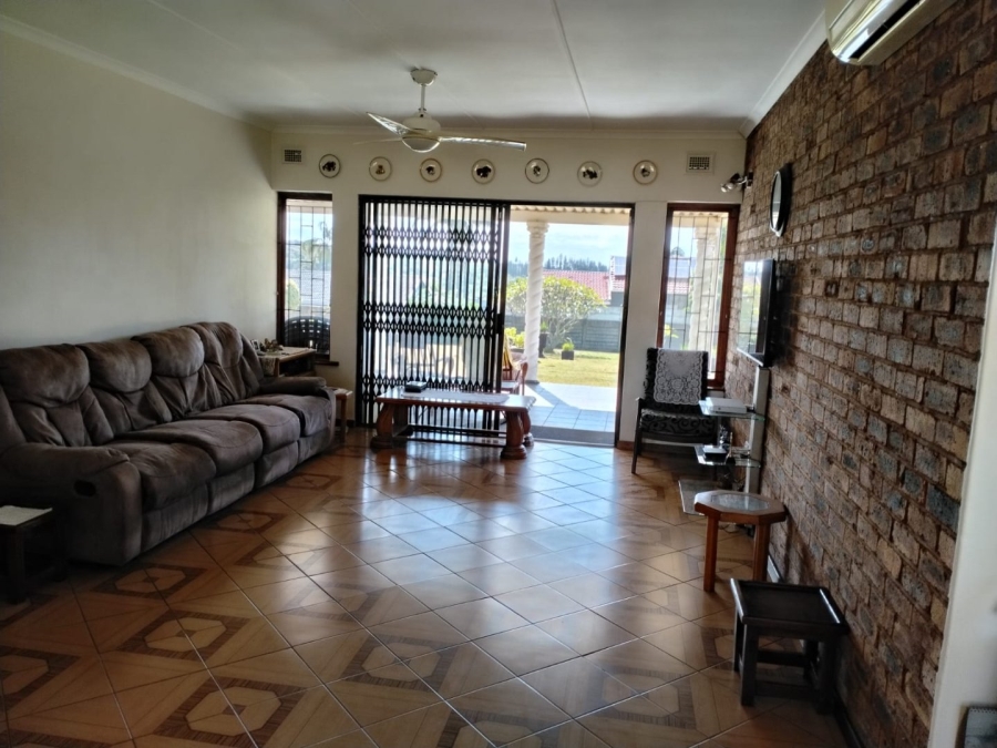 2 Bedroom Property for Sale in Widenham KwaZulu-Natal