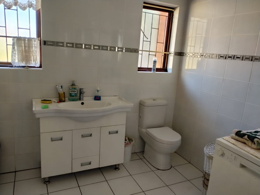 2 Bedroom Property for Sale in Widenham KwaZulu-Natal