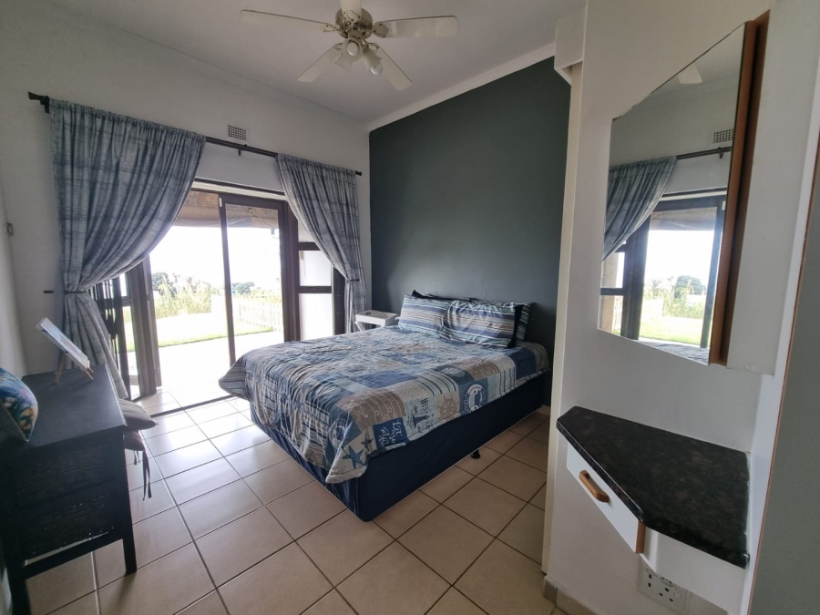 2 Bedroom Property for Sale in Hibberdene KwaZulu-Natal