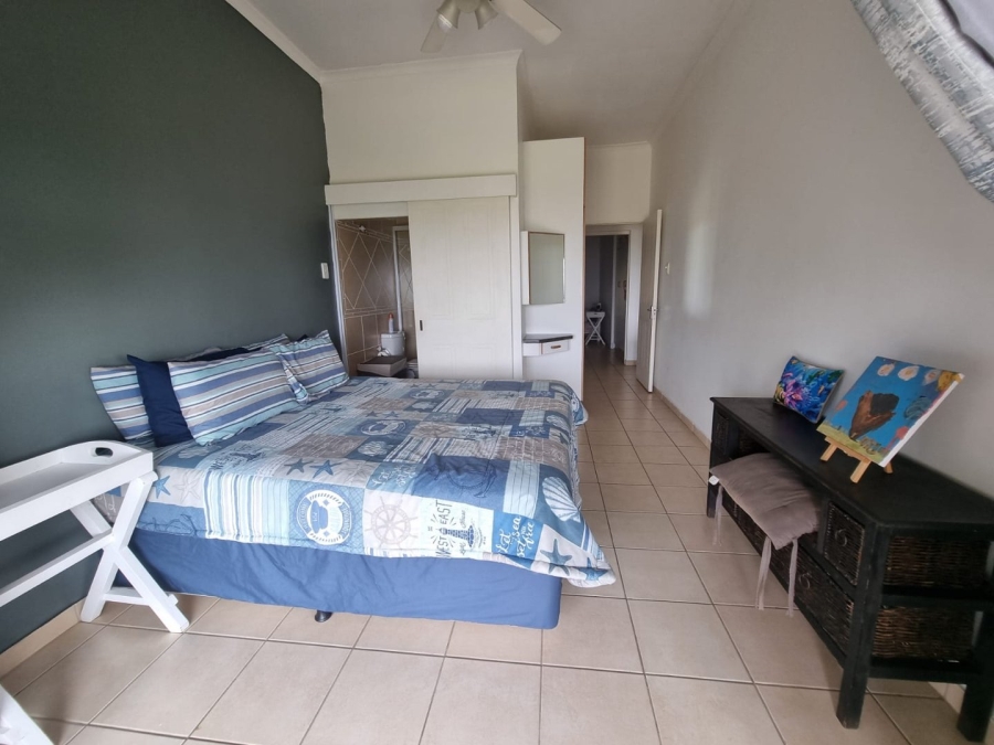 2 Bedroom Property for Sale in Hibberdene KwaZulu-Natal