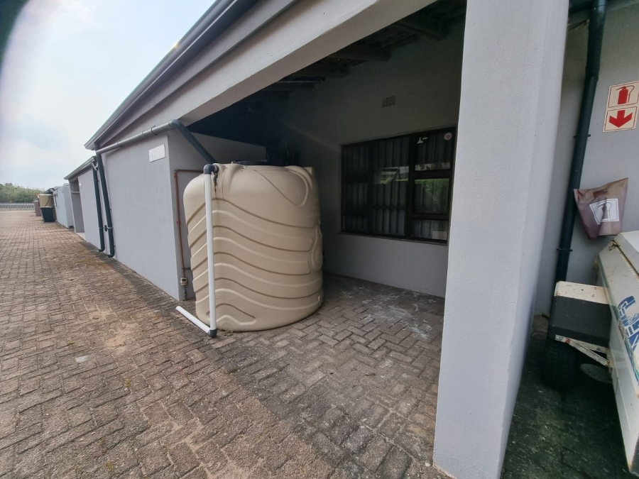 2 Bedroom Property for Sale in Hibberdene KwaZulu-Natal