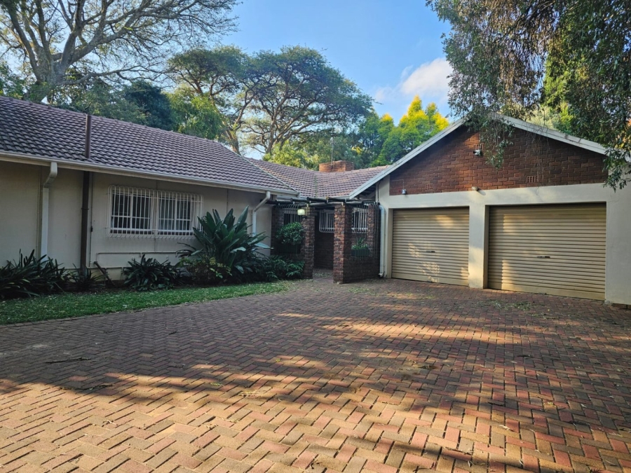 4 Bedroom Property for Sale in Huttenheights KwaZulu-Natal