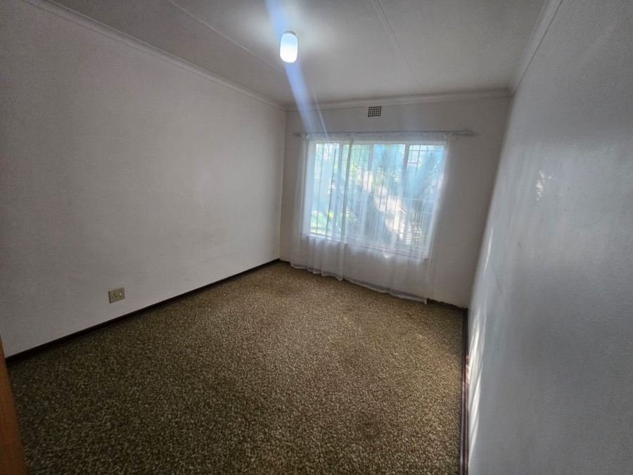 4 Bedroom Property for Sale in Huttenheights KwaZulu-Natal