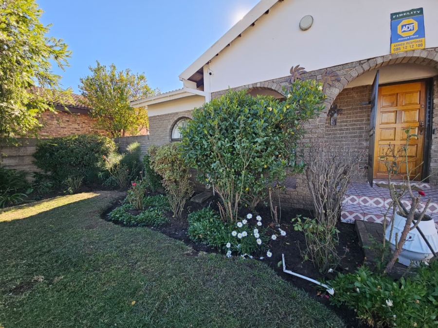 3 Bedroom Property for Sale in Lennoxton KwaZulu-Natal