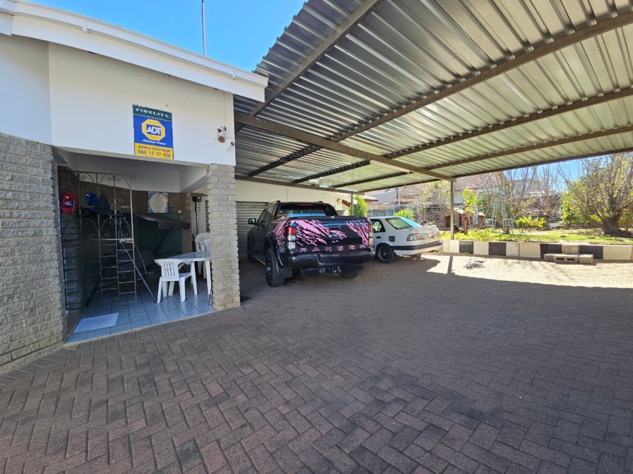 3 Bedroom Property for Sale in Lennoxton KwaZulu-Natal