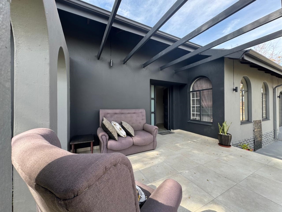 4 Bedroom Property for Sale in Aviary Hill KwaZulu-Natal