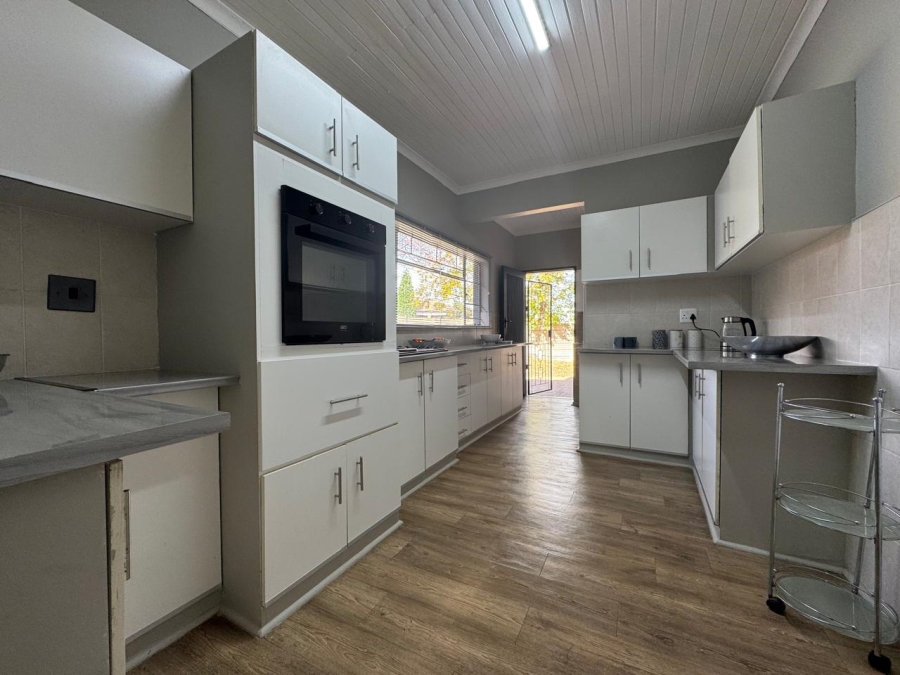4 Bedroom Property for Sale in Aviary Hill KwaZulu-Natal
