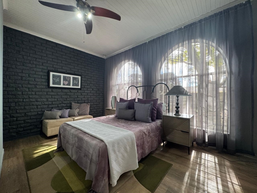 4 Bedroom Property for Sale in Aviary Hill KwaZulu-Natal