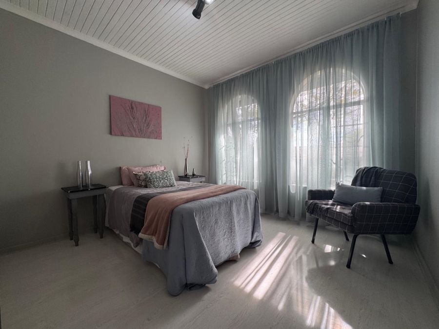 4 Bedroom Property for Sale in Aviary Hill KwaZulu-Natal