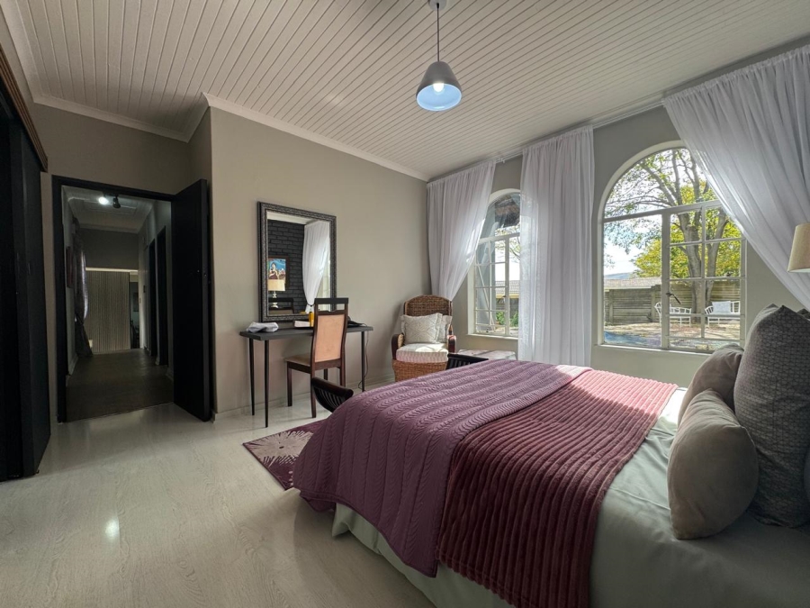 4 Bedroom Property for Sale in Aviary Hill KwaZulu-Natal