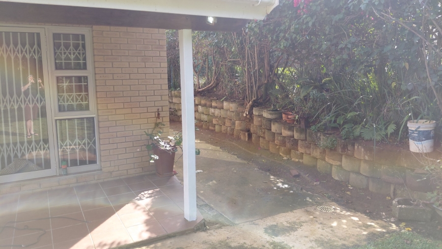 3 Bedroom Property for Sale in Umtentweni KwaZulu-Natal