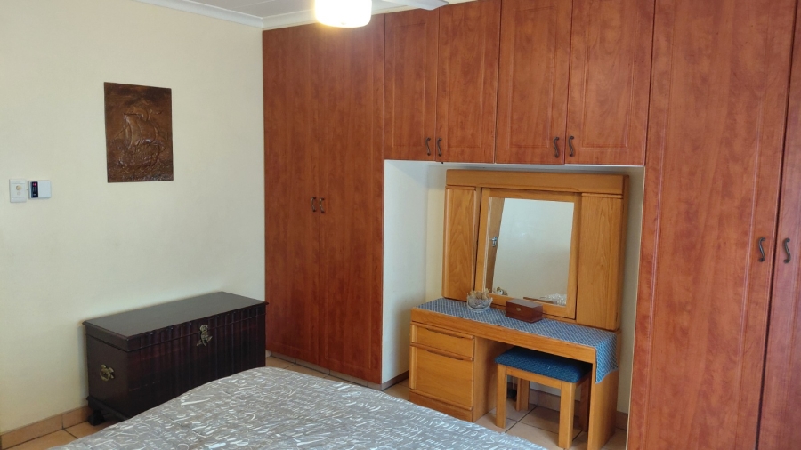 3 Bedroom Property for Sale in Umtentweni KwaZulu-Natal