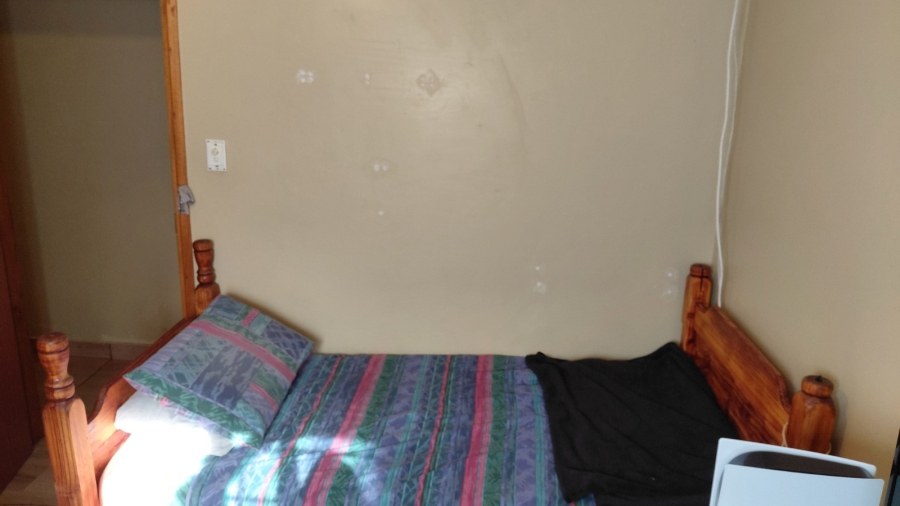 3 Bedroom Property for Sale in Umtentweni KwaZulu-Natal