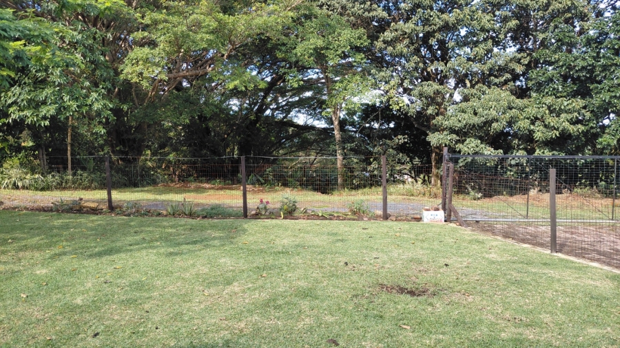 3 Bedroom Property for Sale in Umtentweni KwaZulu-Natal