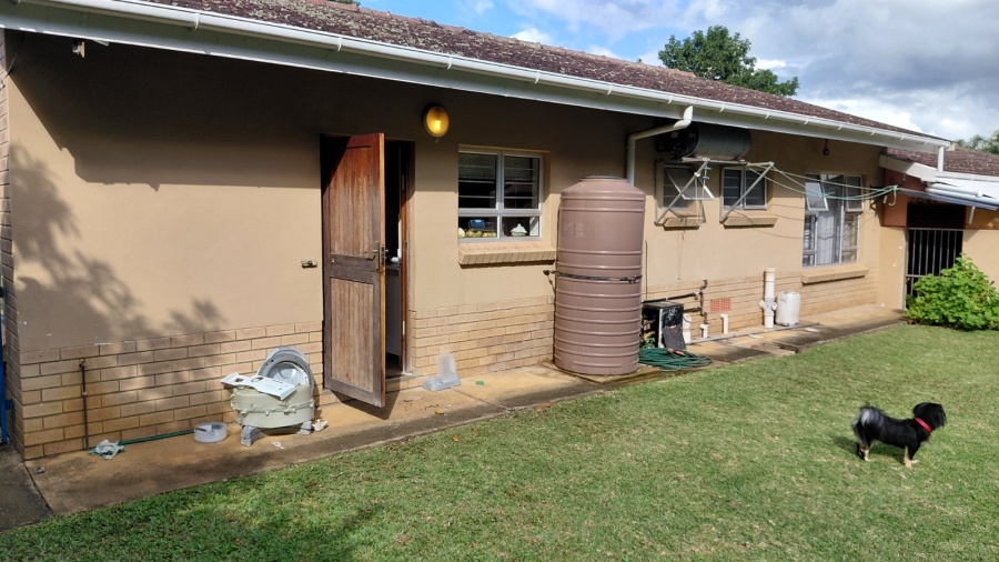 3 Bedroom Property for Sale in Umtentweni KwaZulu-Natal