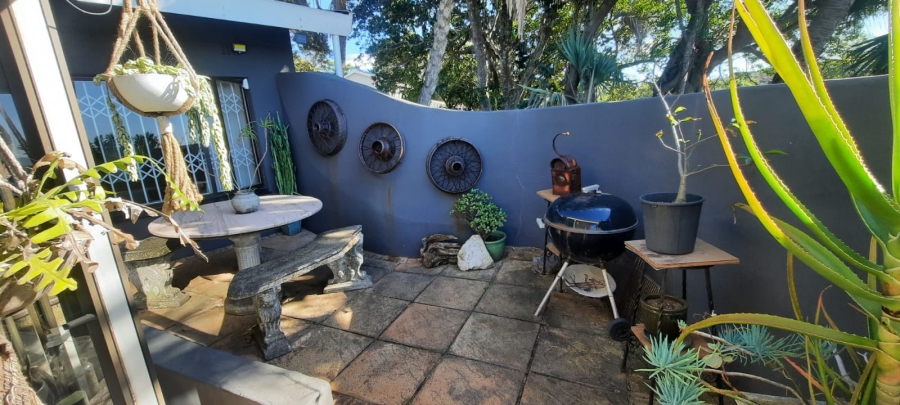 3 Bedroom Property for Sale in Sea Park KwaZulu-Natal