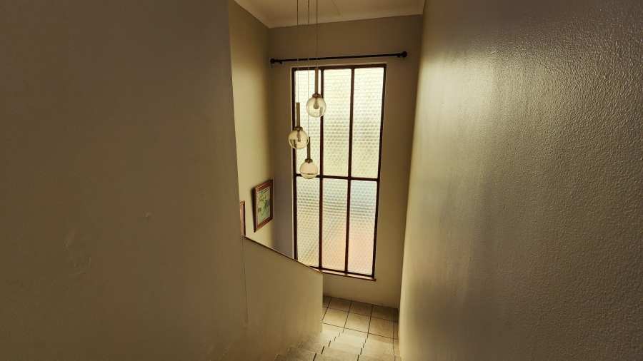 4 Bedroom Property for Sale in Uvongo KwaZulu-Natal