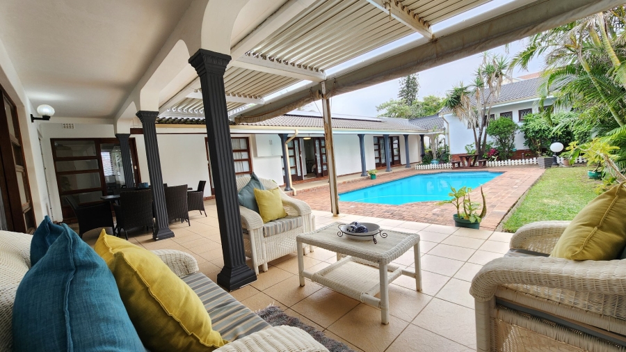 4 Bedroom Property for Sale in Uvongo KwaZulu-Natal