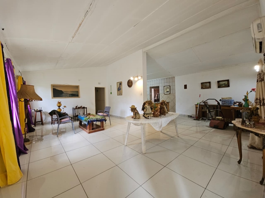 4 Bedroom Property for Sale in Aviary Hill KwaZulu-Natal