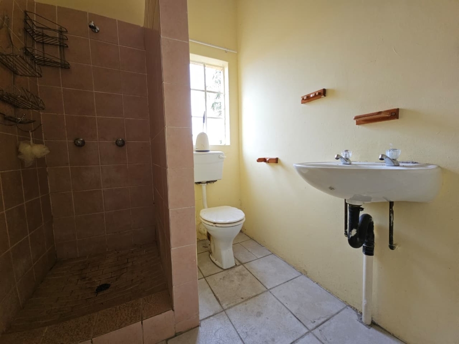 4 Bedroom Property for Sale in Aviary Hill KwaZulu-Natal