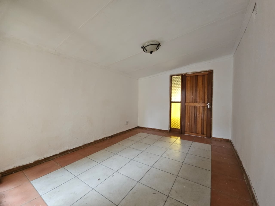 4 Bedroom Property for Sale in Aviary Hill KwaZulu-Natal