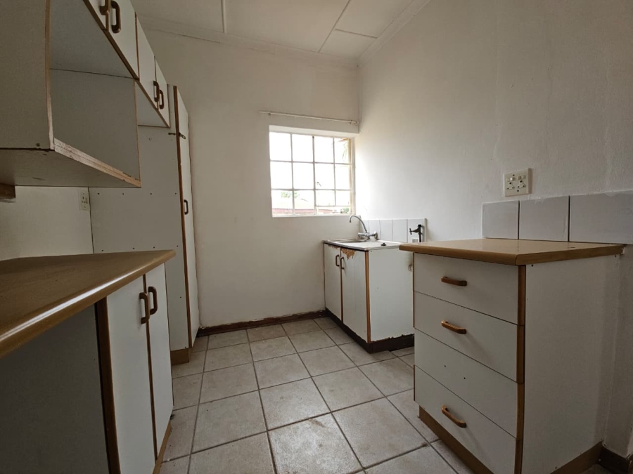 4 Bedroom Property for Sale in Aviary Hill KwaZulu-Natal