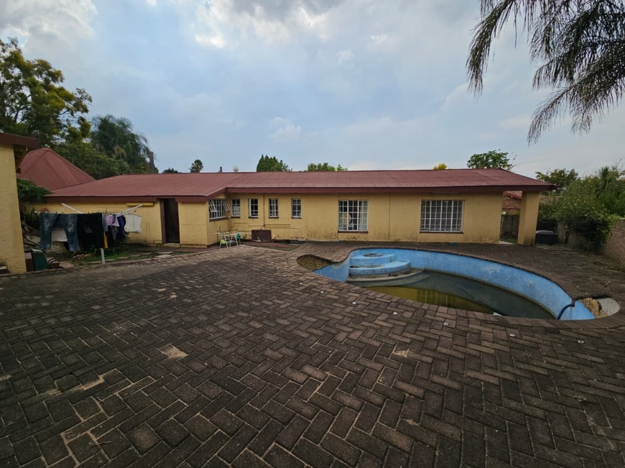 4 Bedroom Property for Sale in Aviary Hill KwaZulu-Natal